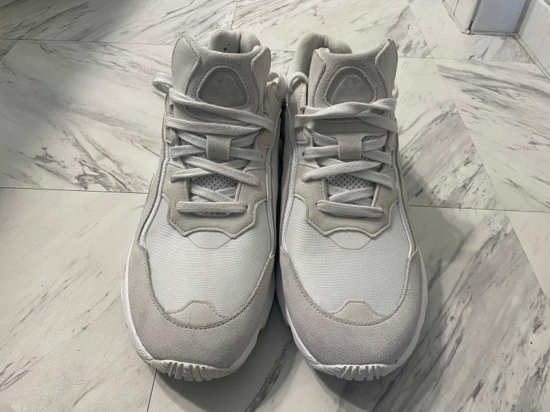 Adidas Yung -96 chasm Crystal White Size 10.5