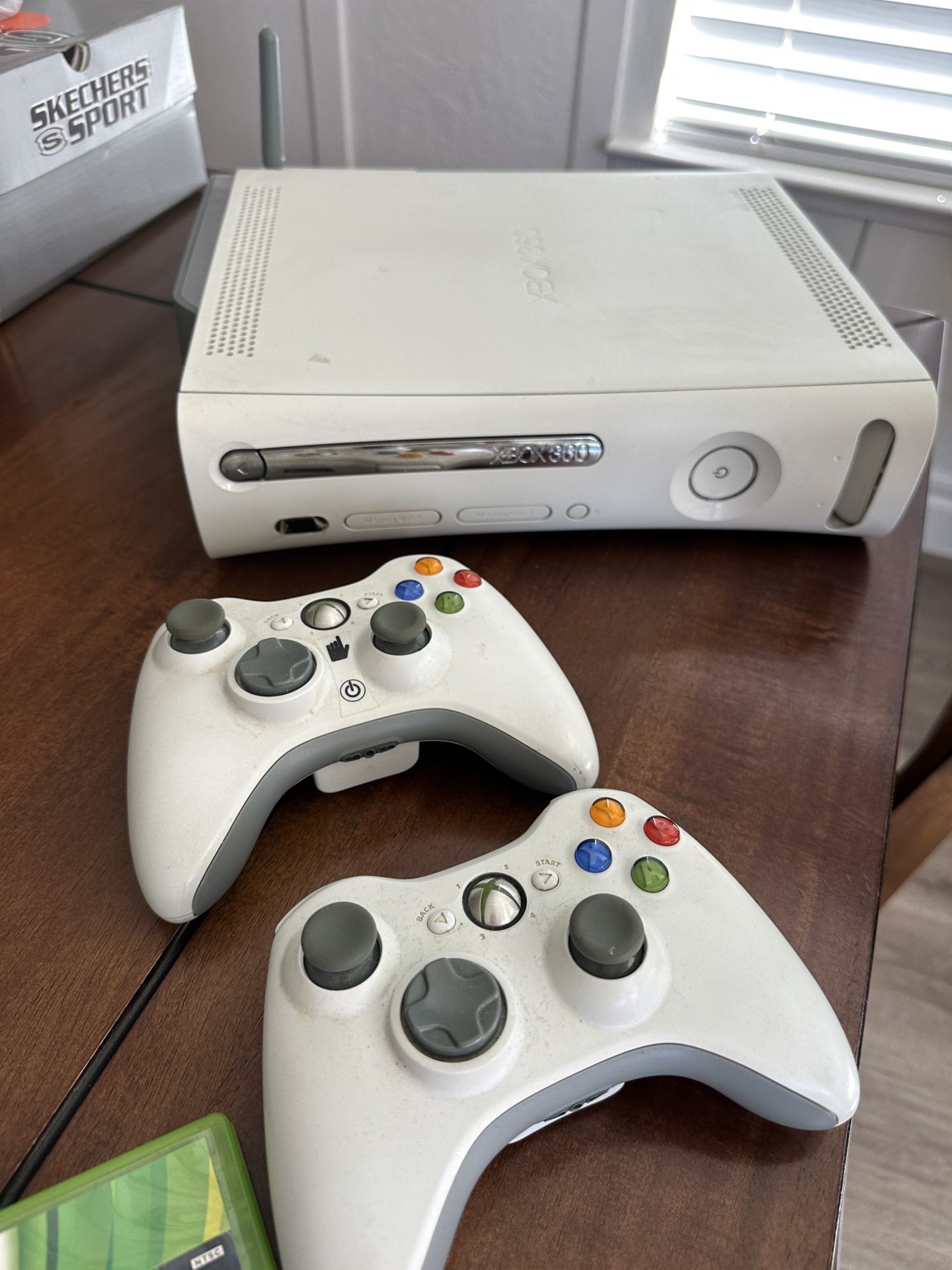 Xbox 360, Wireless Connection and Games