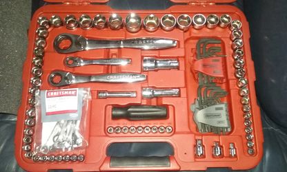 Craftsman Max Axess 131 Piece Mechanics Tool Set for Sale in Las