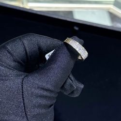 10k Gold Diamond Band
