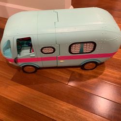 LOL Omg Surprise 2 IN 1 Teal Glamper Play set Camper Bus