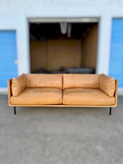 Crate & Barrel Wells Leather Sofa