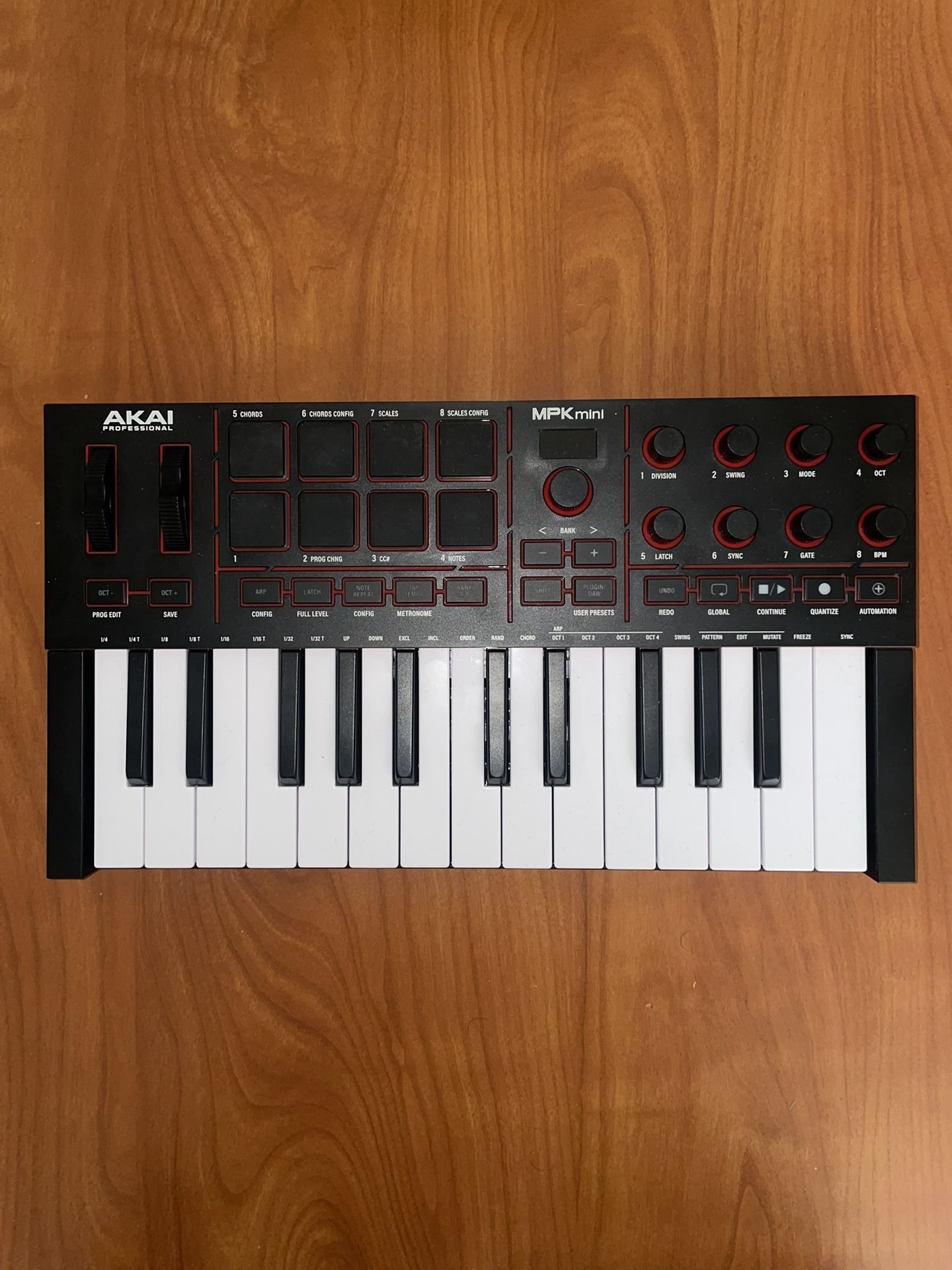 Akai Professional MPK Mini 4 MIDI Keyboard