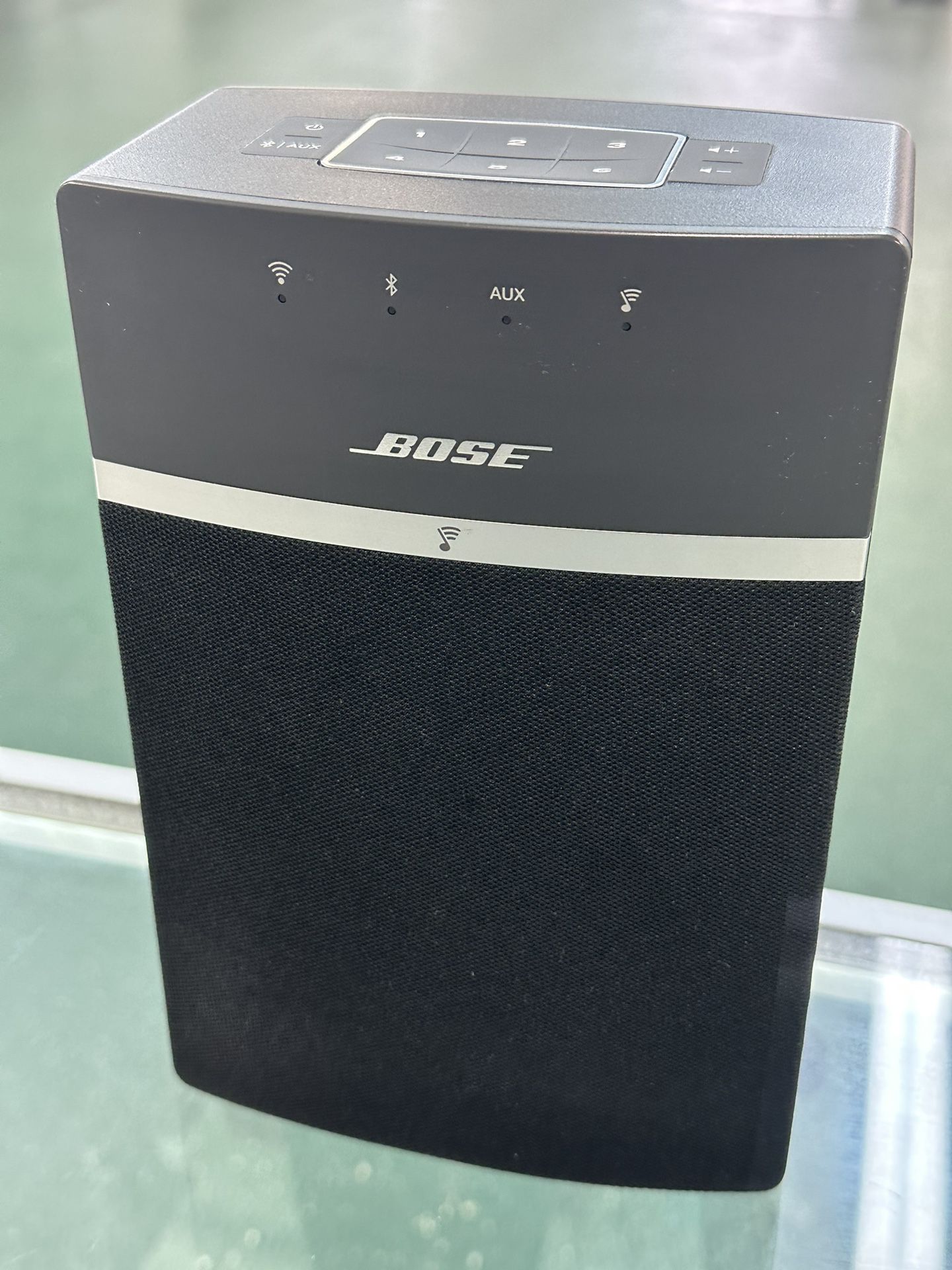 Bose SoundTouch 10 Wireless Music System Model 416776