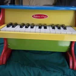 Melissa & Doug Piano