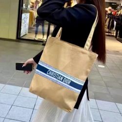 New Christian DIOR 2023 Beige/Navy Tote Bag 