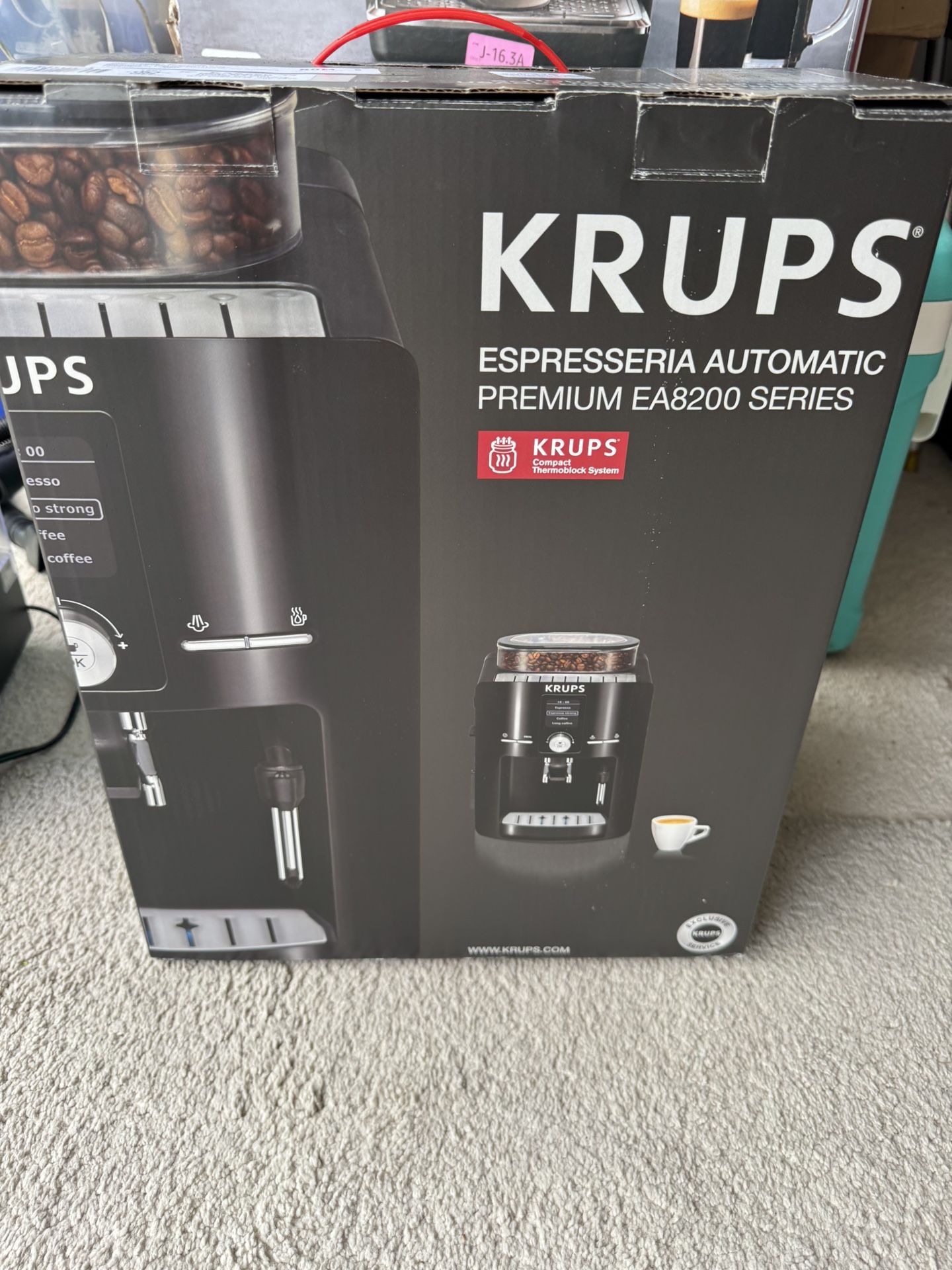 KRUPS® ESPRESSERIA AUTOMATIC PREMIUM EA8250 SERIES