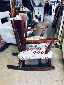 Rocking chair