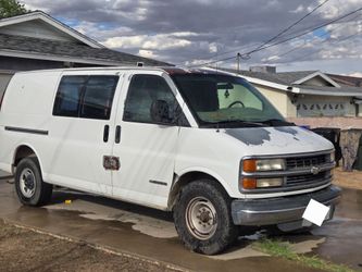 Chevy Cargo Van 1999