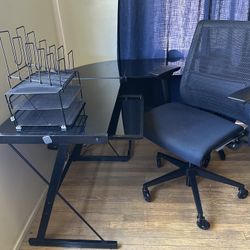 L Shape Desk And Chair
