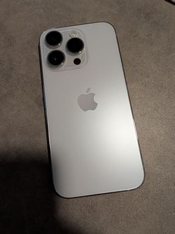 Unlocked iPhone 14 Pro - White
