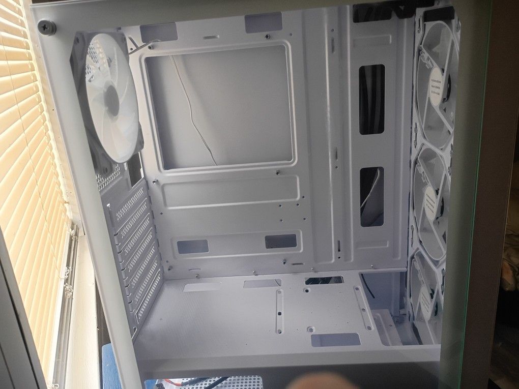 White Gaming PC Case W/ Fans Installed
