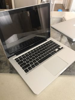 2012/13 MacBook Pro 13 inch 2.5 i5 4GB 500GB Hard drive European Keyboard