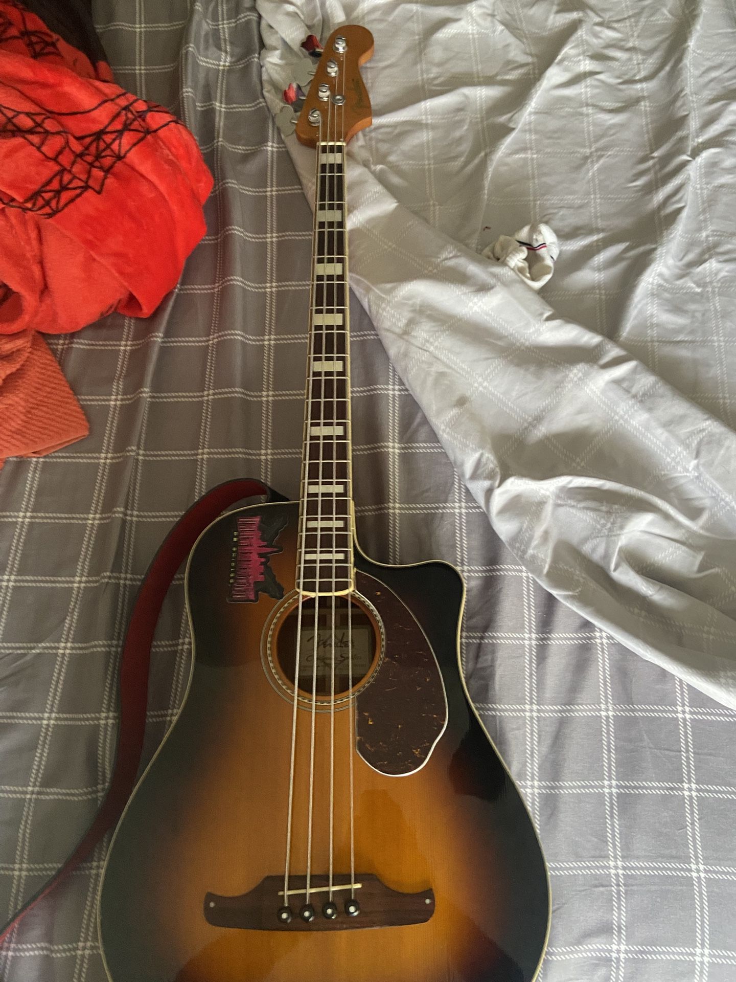 Fender Kingman V1/ Bajoloche