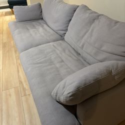 Super Comfortable Couch - Great Condition 
