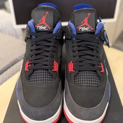 RETRO JORDAN 4’s