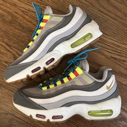 WOMENS NIKE AIR MAX 95 SHOES