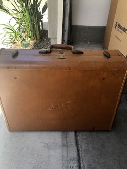 Samsonite Vintage Suitcase