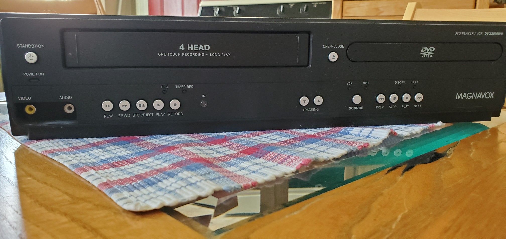 Magnavox Combo VCR/DVD Player