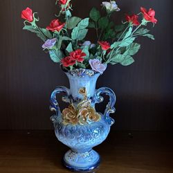Italian Viaz With 13 Ceramic Roses 