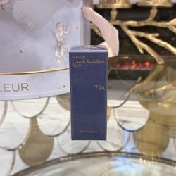Maison Francis 724 eau de parfum  FIRM PRICE NO TRADES ! 💙
