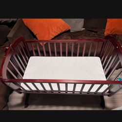 Oak Baby Bassinet/ Crib