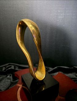 Leo Maranz brass sculpture signed DD and numbered 3/10 in limited editions. 8.5"
