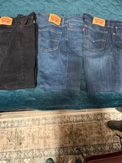Lot of 3  Levi's Jeans  34X30.