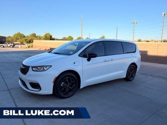 2023 Chrysler Pacifica Hybrid