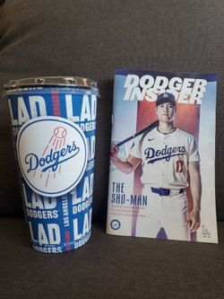 Dodgers Souvenir Cups and Insider Of Shohei Ohtani