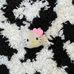 Hello Kitty Wire Cover