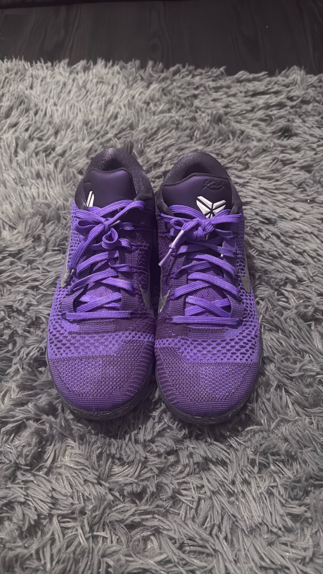 Kobe 9 moon walkers