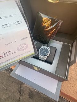 AP royal oak black dial