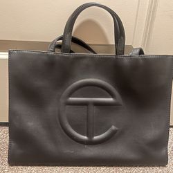 Telfar Medium Shopping Bag – Black (Sold Out Online)