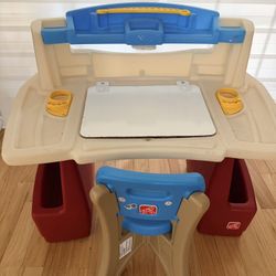 Step2 Toddler Desk With Chair 