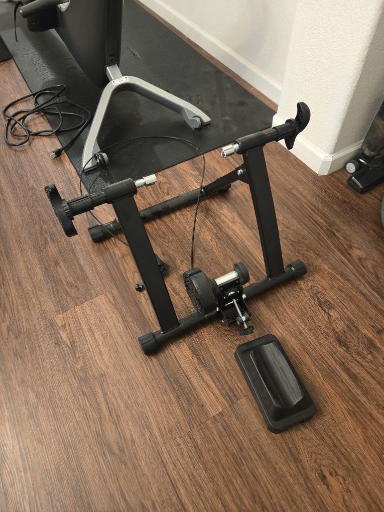 Indoor Bike Riding Mount