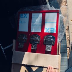 Triple Shop XL Vending Machine (RED)