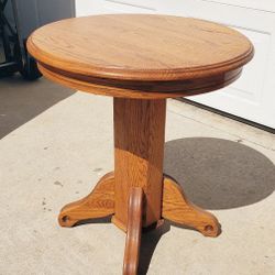 Vintage Wood Side Table 