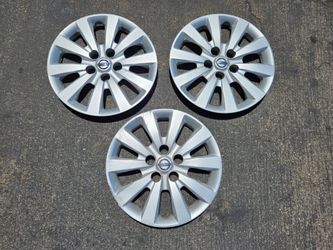 2013-2019 Nissan Sentra 16" Wheels HUBCAPS Genuine OEM factory