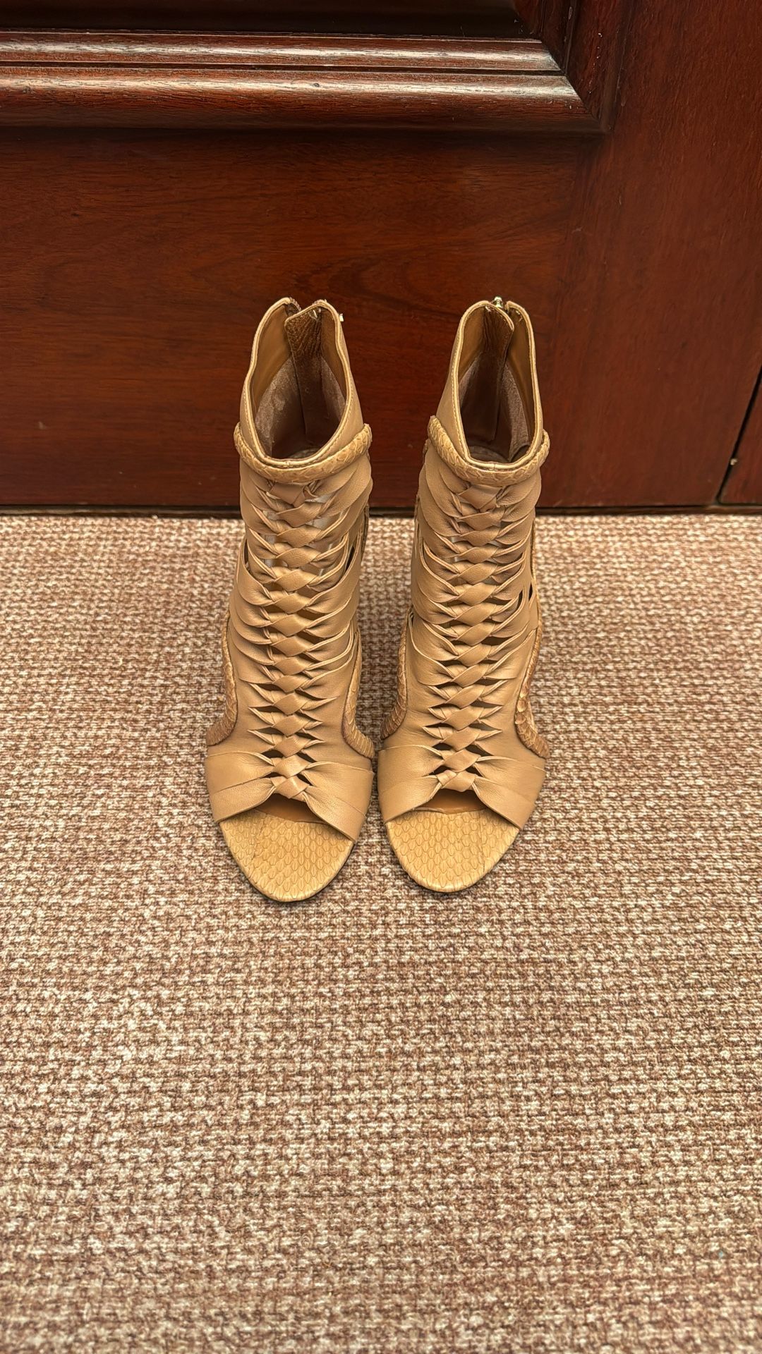 Rachel roy Heels Size 9