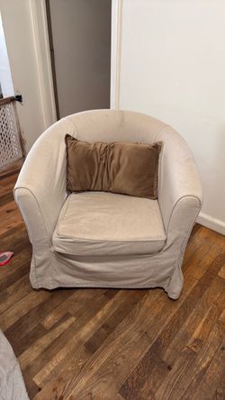 A 2 set of chairs