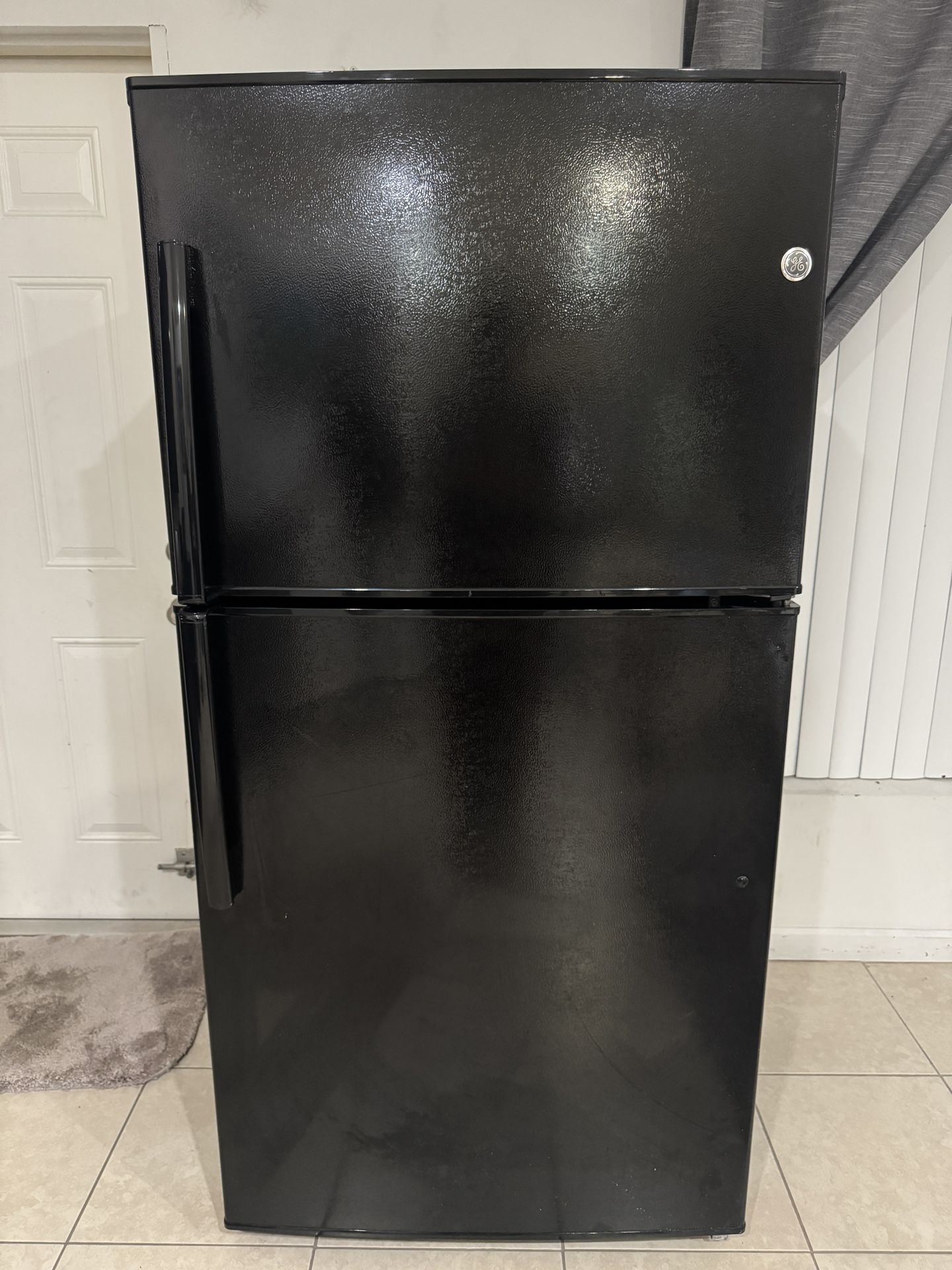 Black GE Refrigerator 
