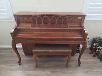 Upright Console Piano with Bench