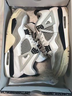 Jordan 4 Military Black Size 10
