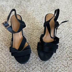 Bamboo Women's Simple Platform Chunky Heel Sandal