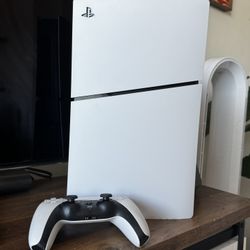 Play Station 5 Slim 