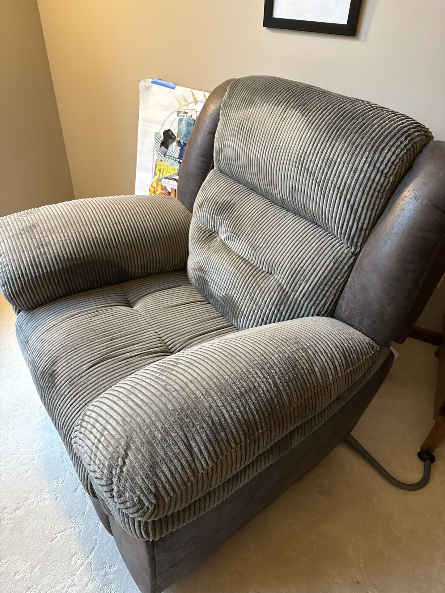 Free Recliner