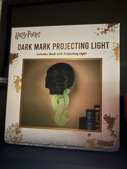 SLYTHERIN light up skull