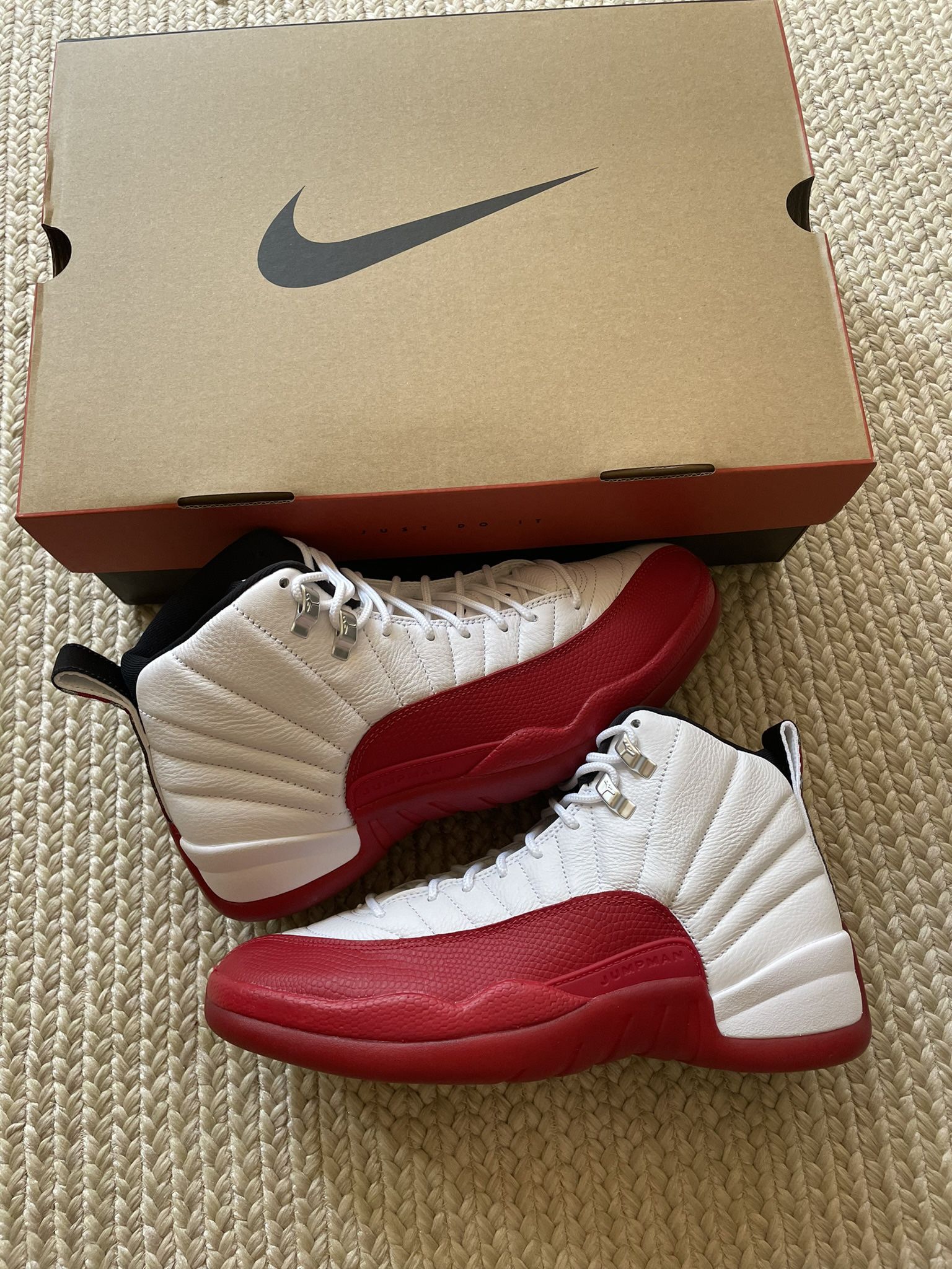 Jordan 12 Cherry 🍒 Size 9.5