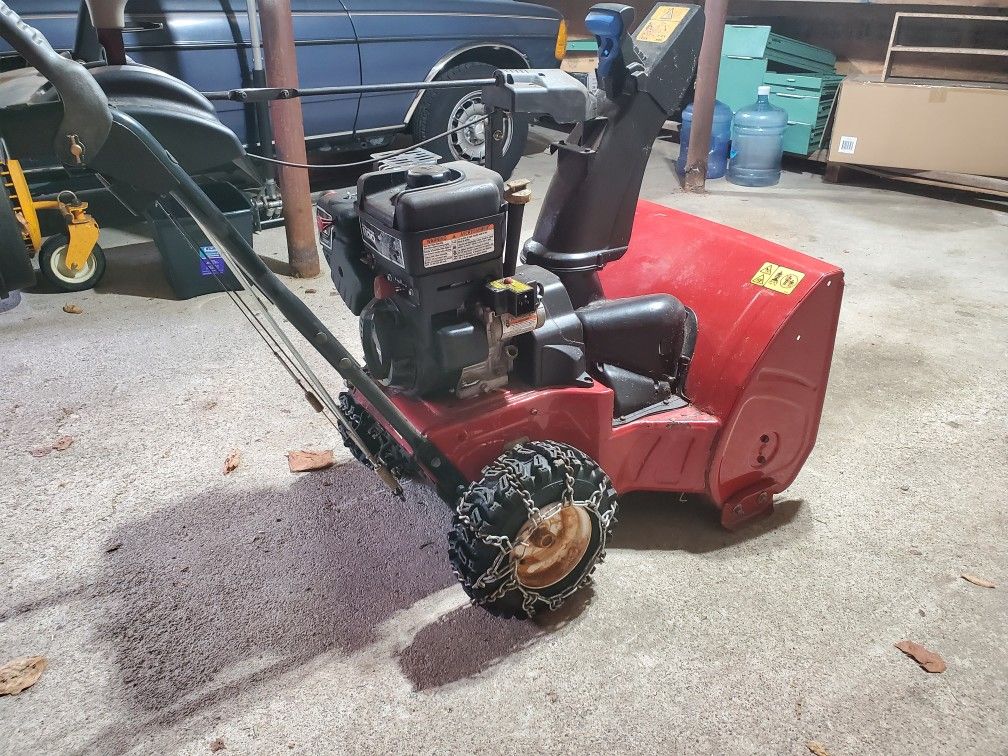 Toro Power Max 724 OE Snow Blower for Sale in Shelton, CT OfferUp